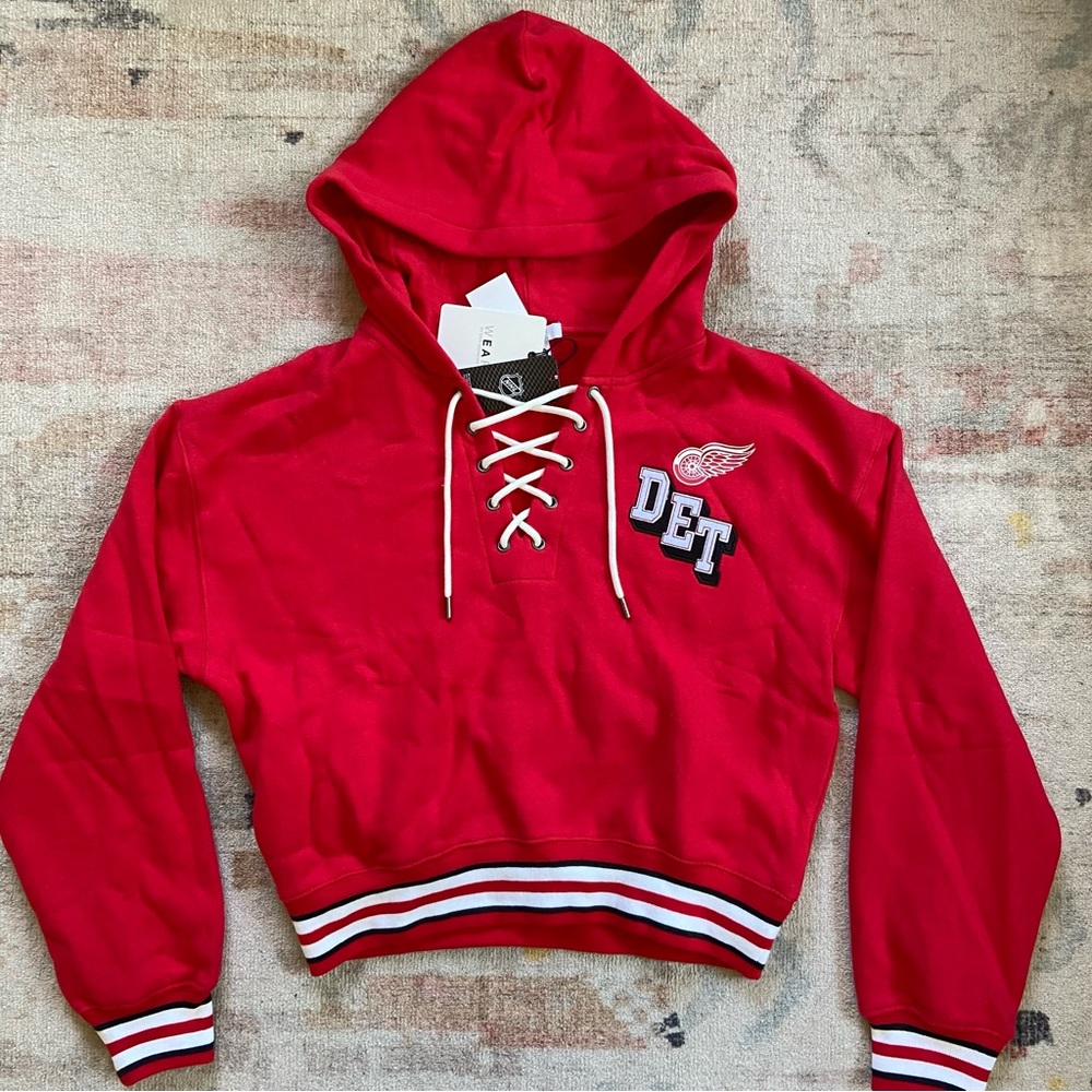Detroit Red Wings Crop Sweatshirt